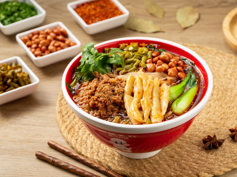 招牌肉末酸辣粉 (1).jpg
