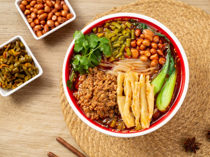 招牌肉末酸辣粉 (3).jpg